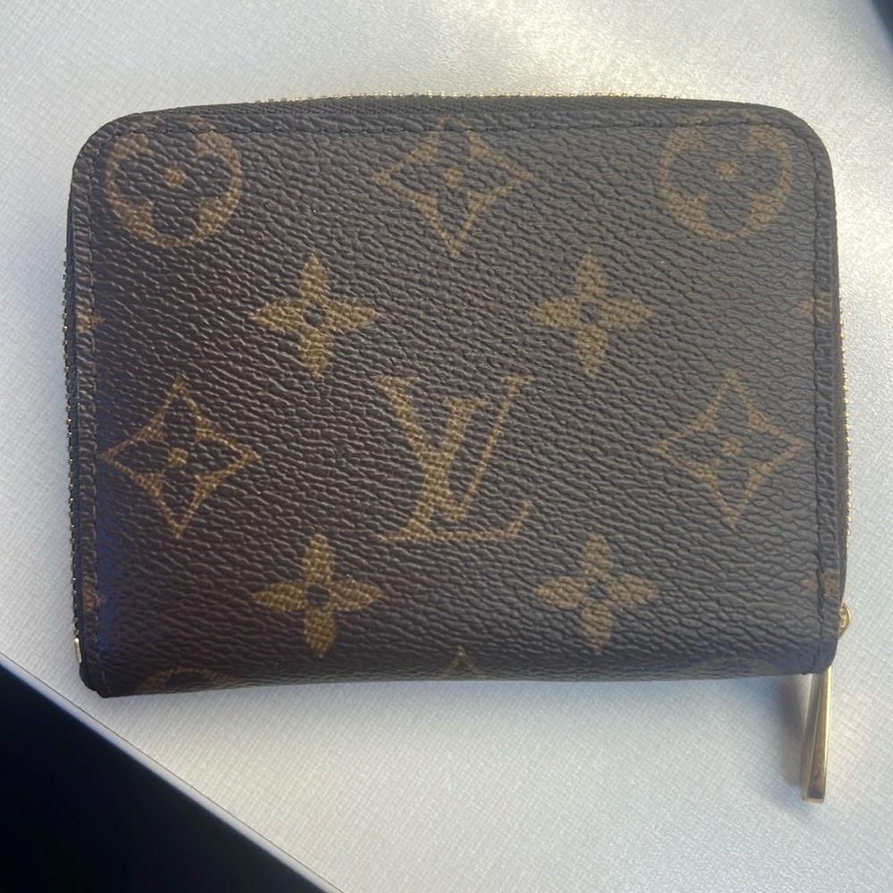 Louis Vuitton Zip Coin Wallet